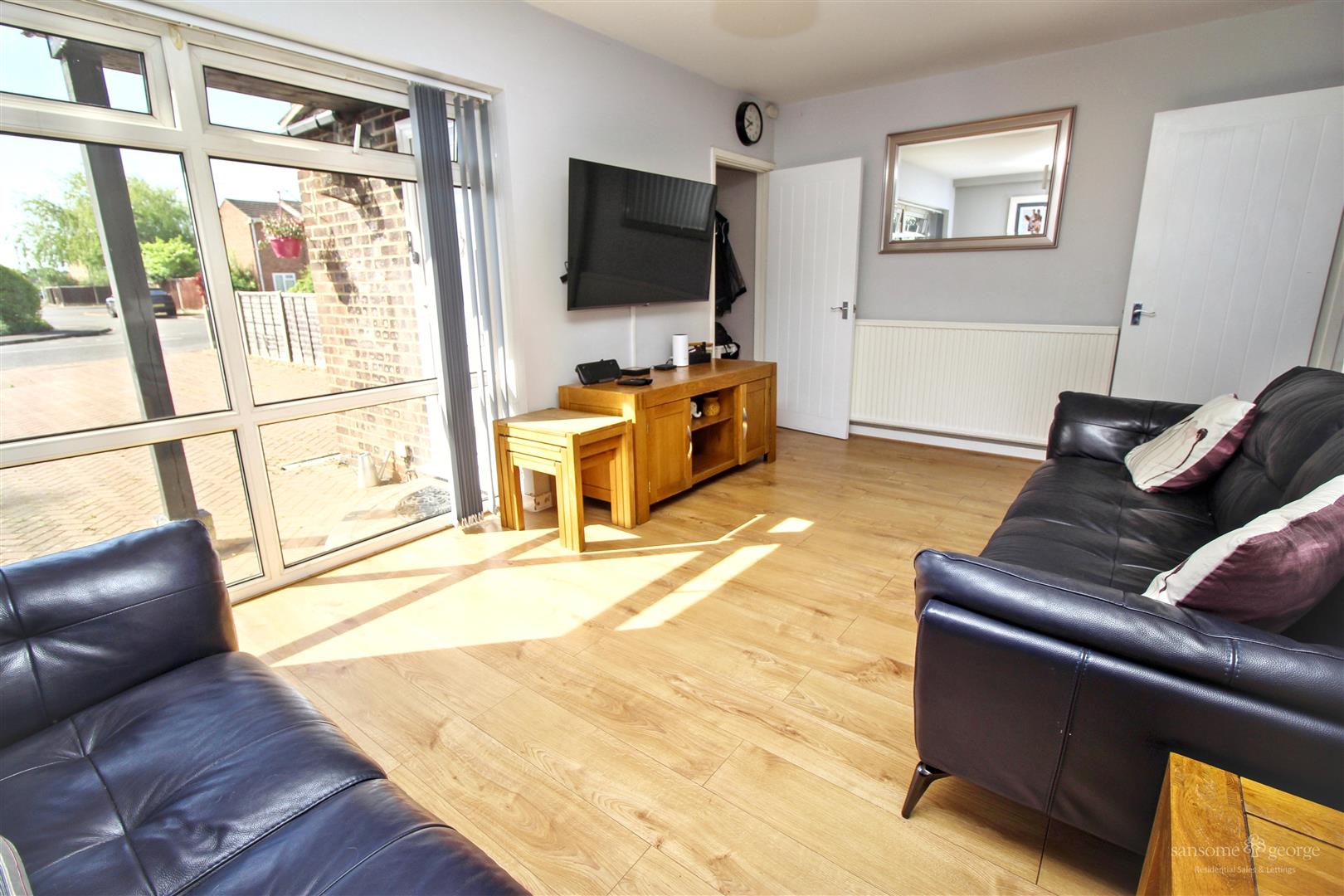 3 bed property in City Road, Reading